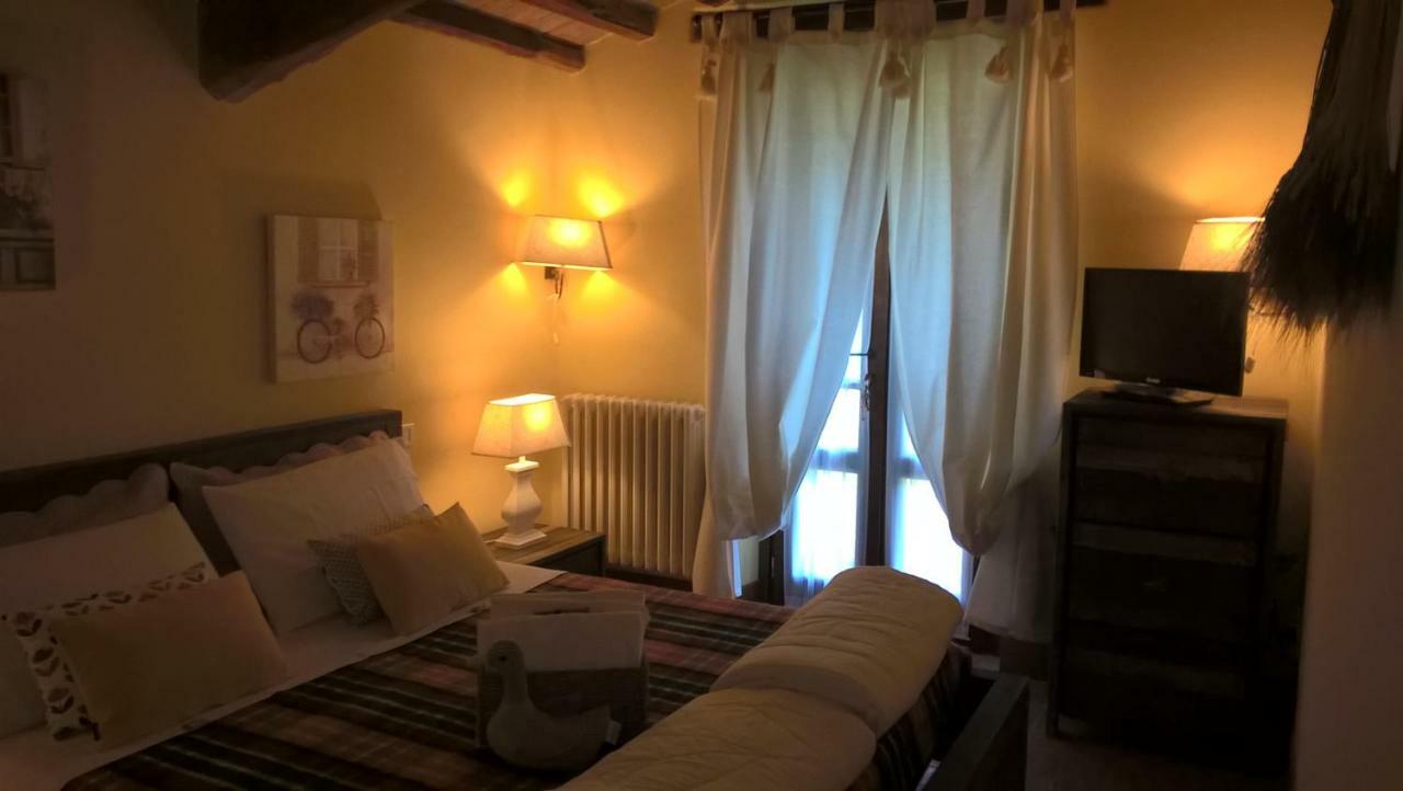 Piccolo Relais Galletto Di Marzo Spa E Relax Solo Per Due Paciano Екстер'єр фото